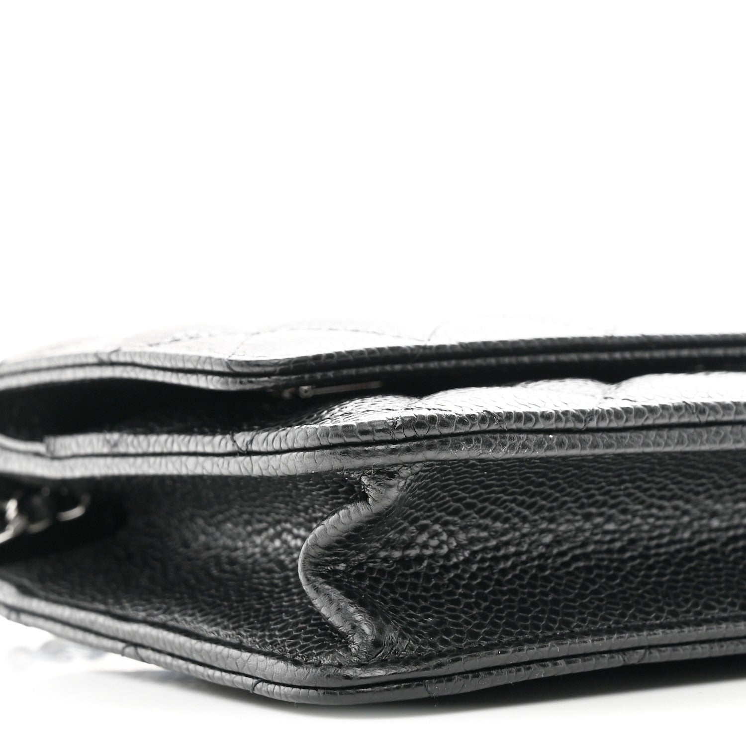 Caviar Quilted Wallet on Chain WOC Black