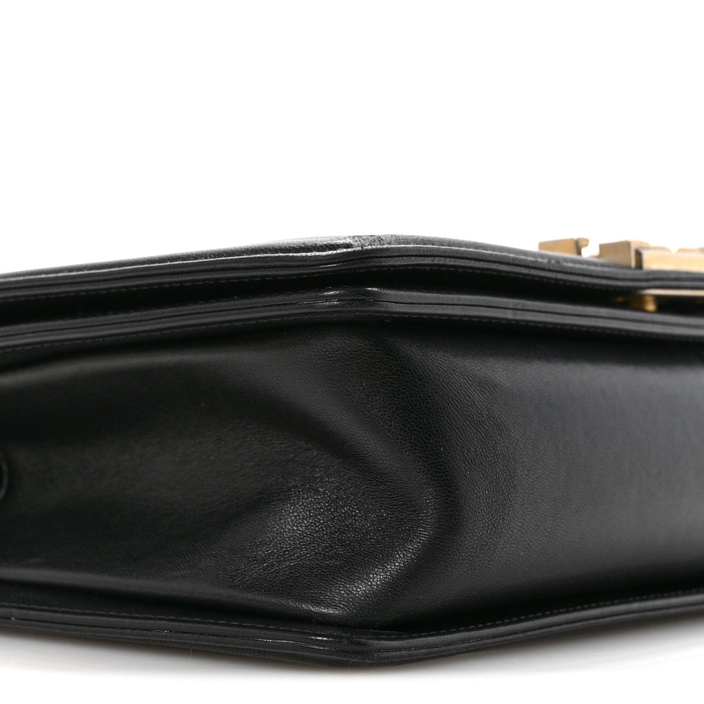 Lambskin Quilted Medium Boy Flap Black