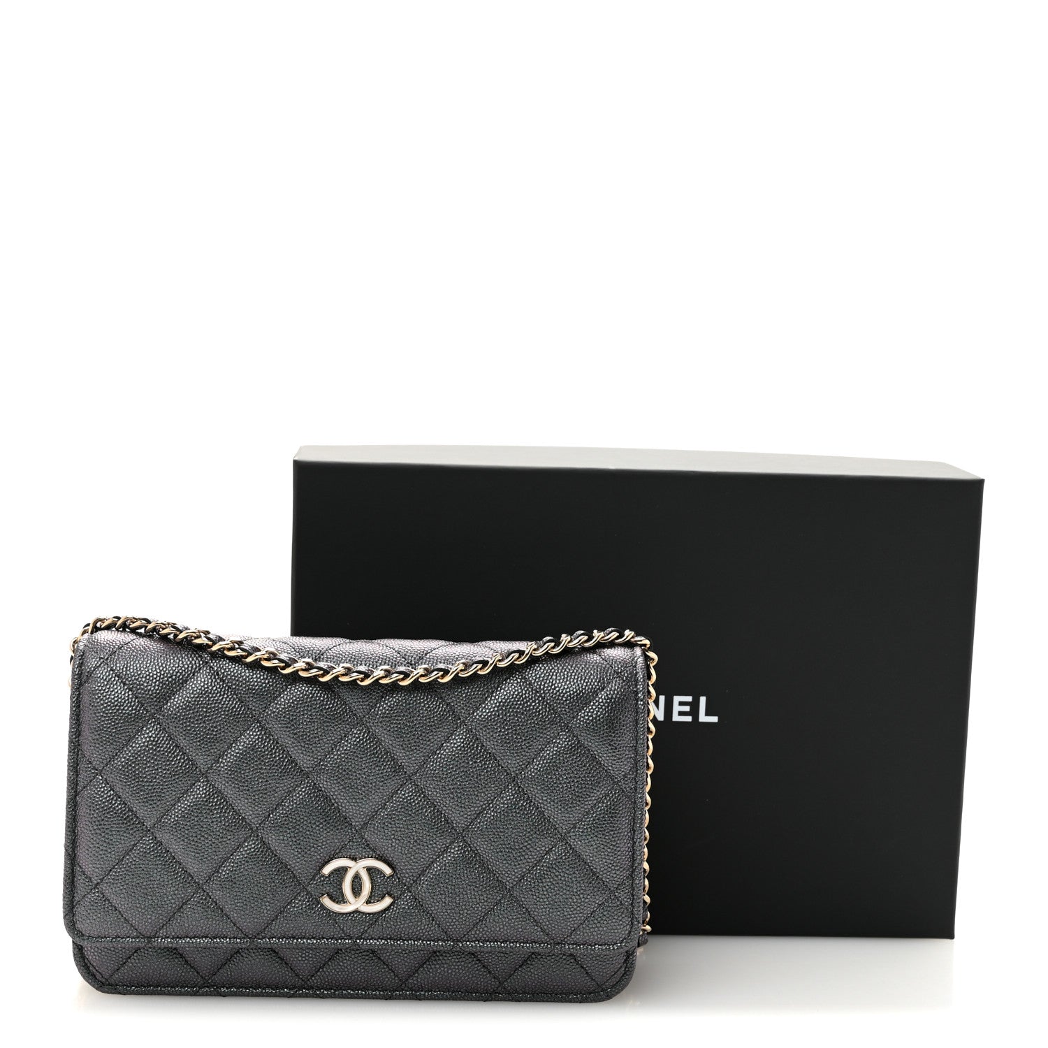 Iridescent Caviar Quilted Wallet On Chain WOC Green
