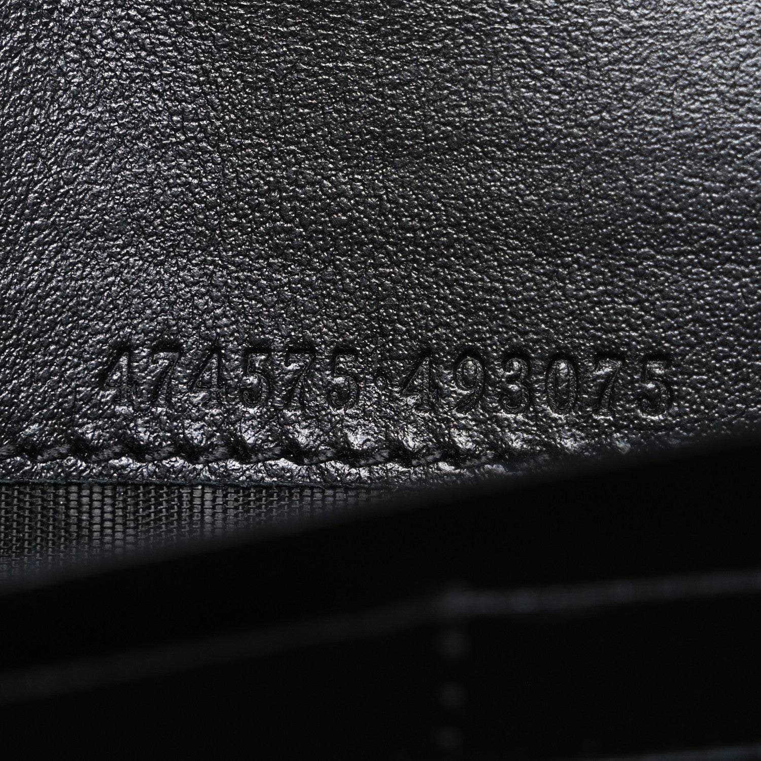 Calfskin Matelasse GG Marmont Chain Wallet Black