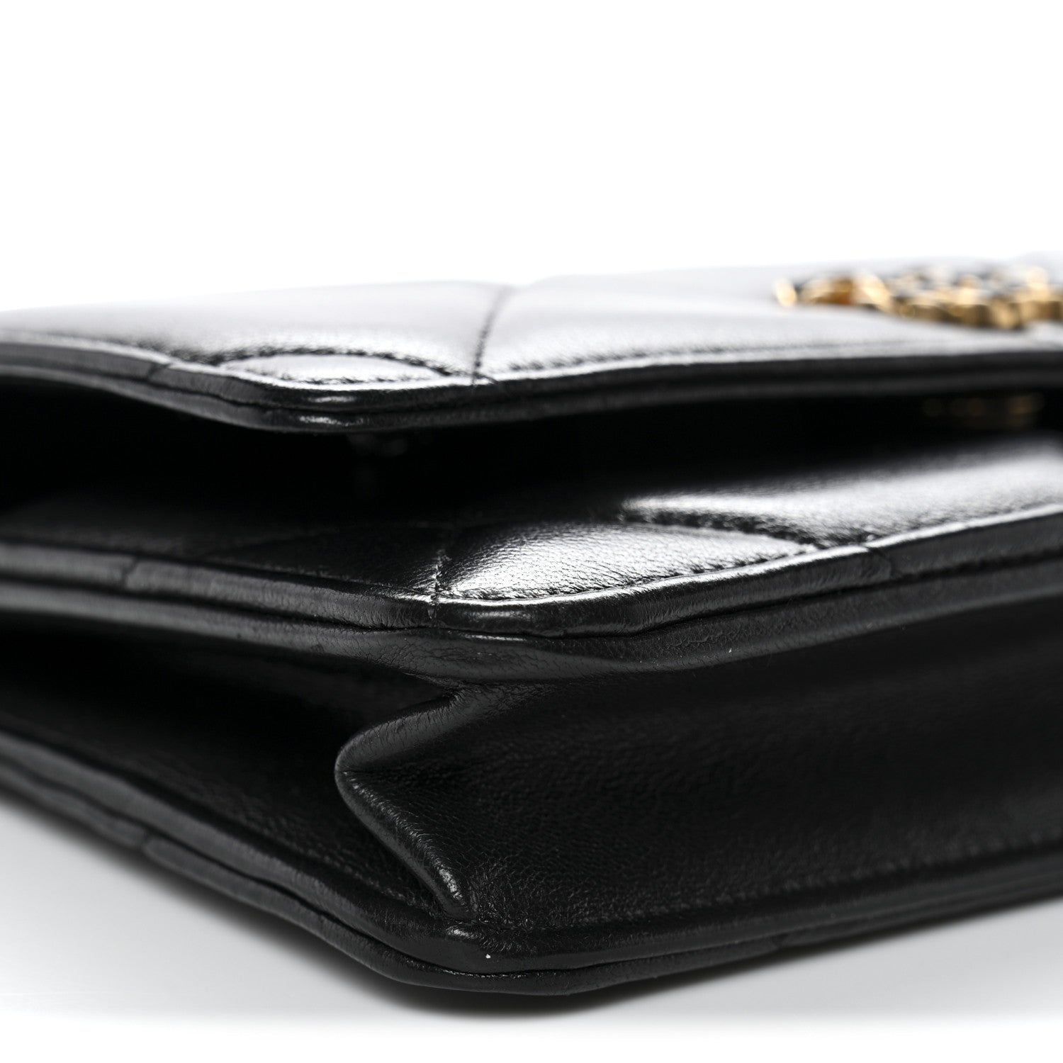 Lambskin Quilted Chanel 19 Wallet On Chain WOC Black