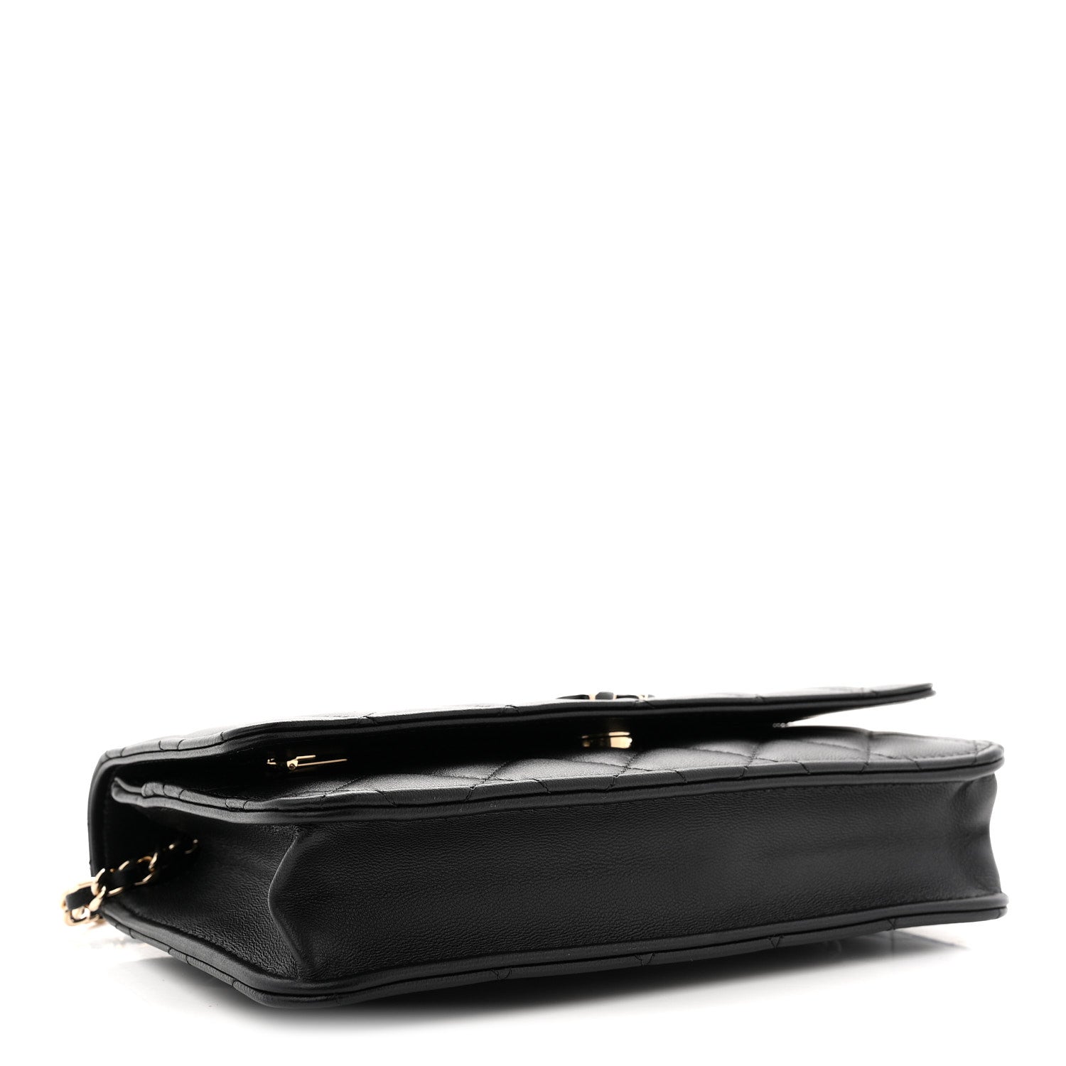 Lambskin Quilted Enamel CC Wallet On Chain WOC Black