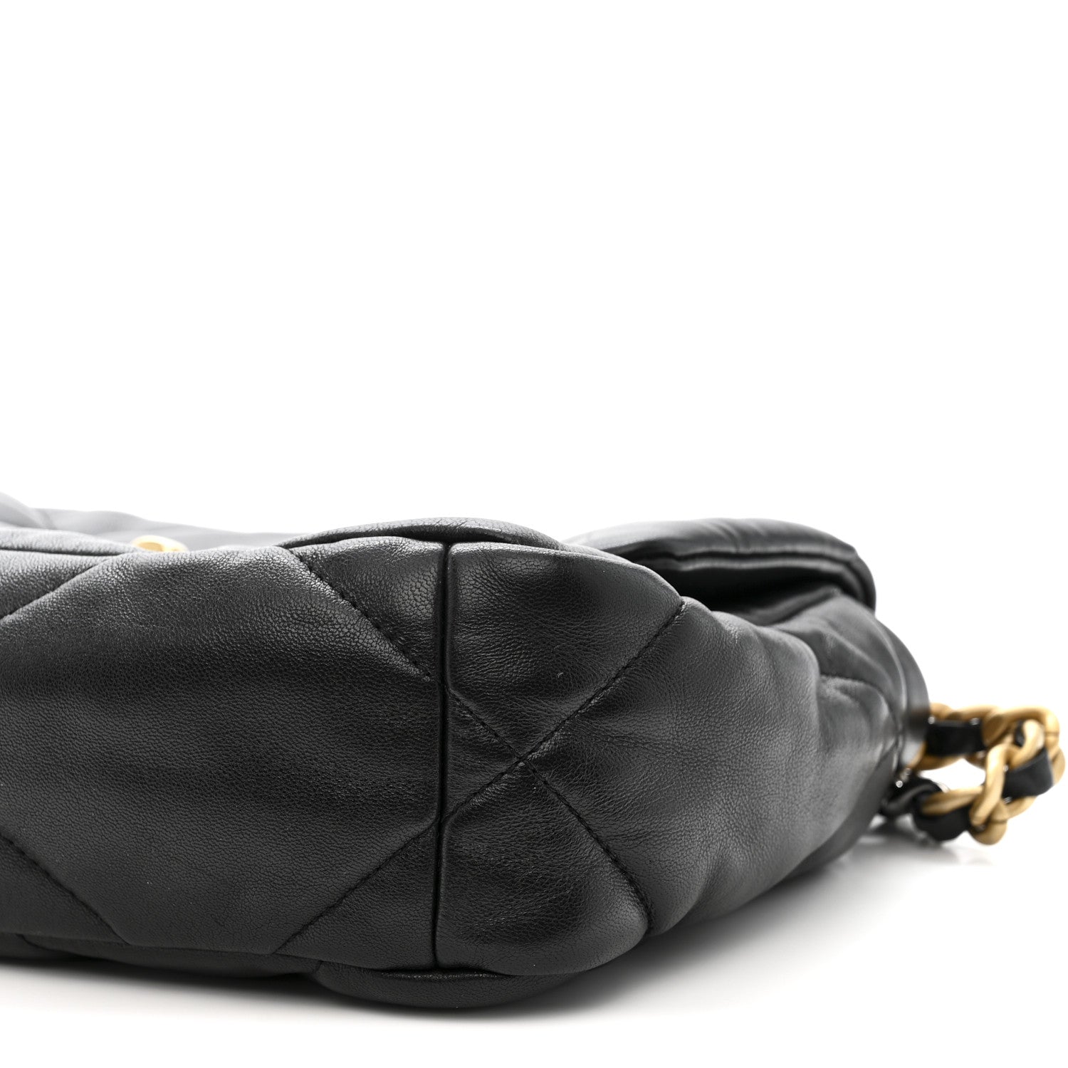 Lambskin Quilted Medium Chanel 19 Flap Black