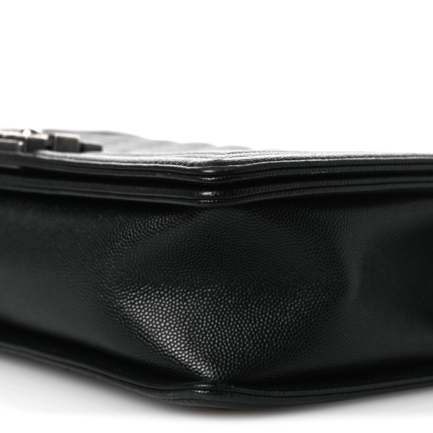 Caviar Quilted New Medium Boy Flap Black