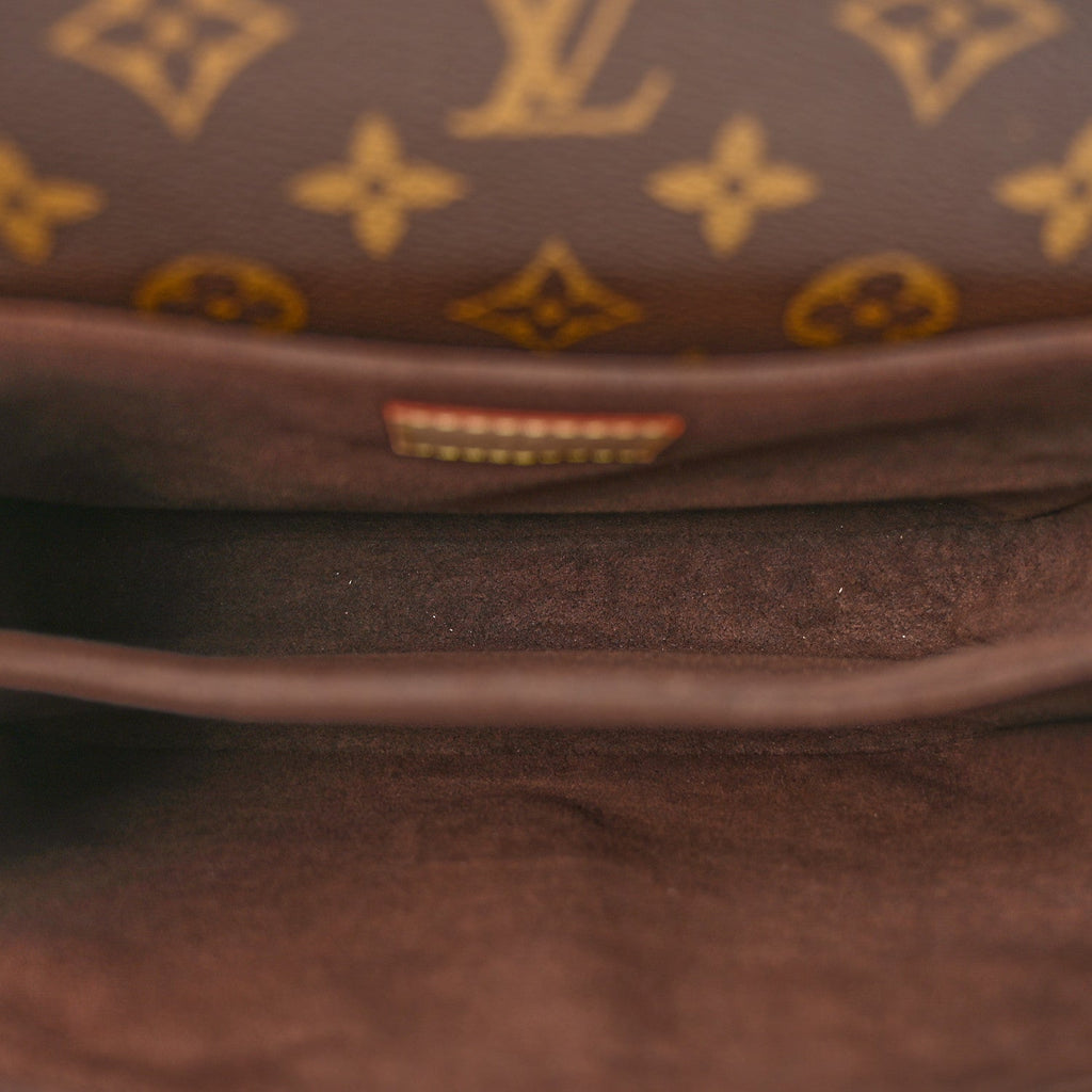 Monogram Pochette Metis