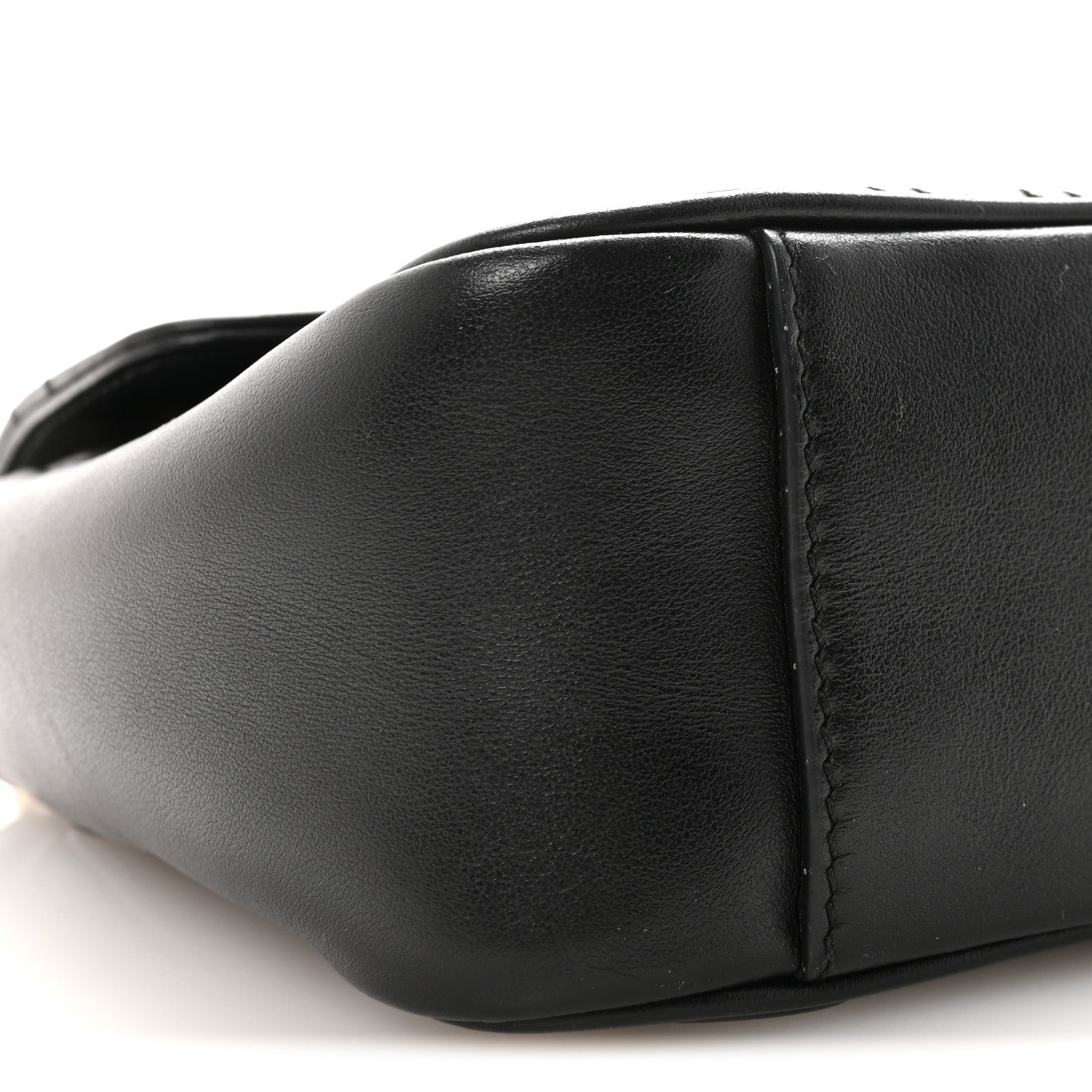 Calfskin Matelasse Small GG Marmont Shoulder Bag Black