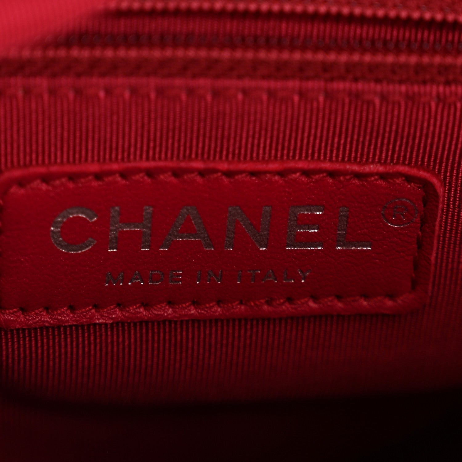 Metallic Aged Calfskin Quilted Medium Gabrielle Gold