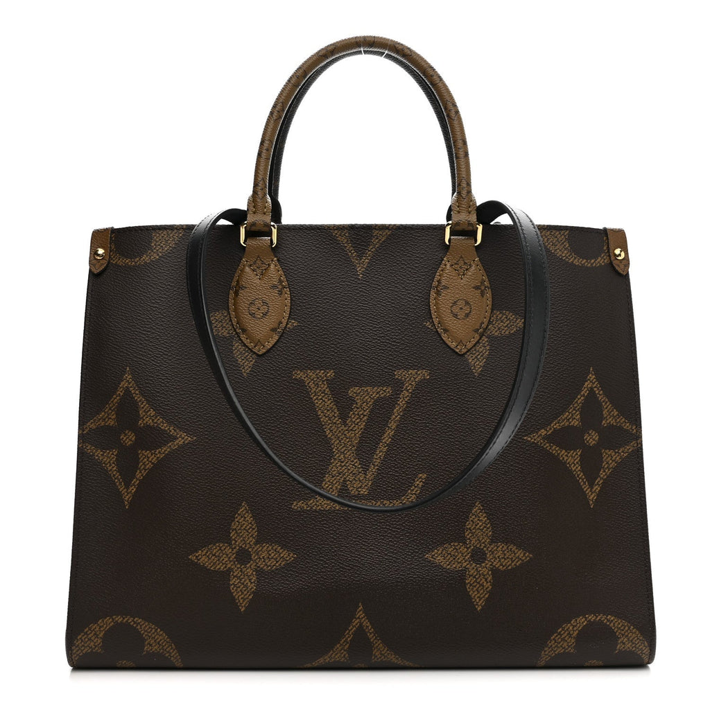Reverse Monogram Giant Onthego MM