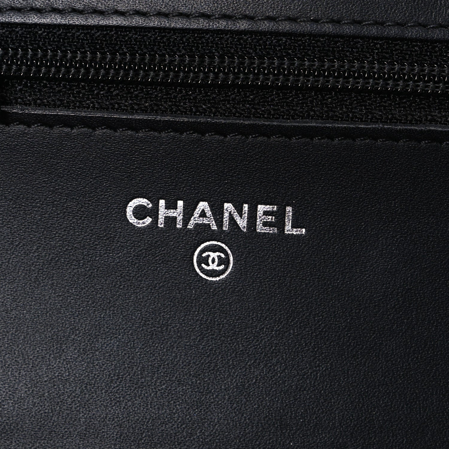 Glazed Aged Calfskin Reissue Wallet On Chain WOC So Black
