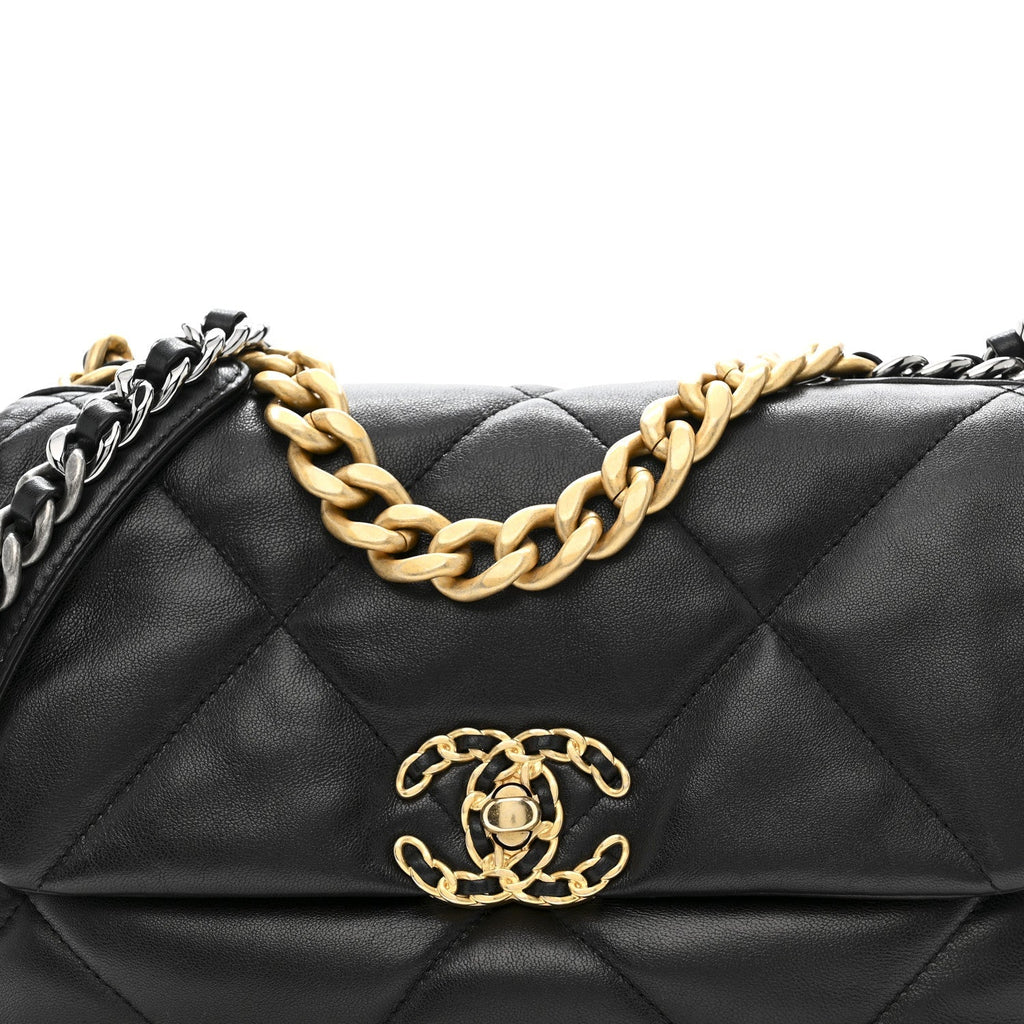 Lambskin Quilted Medium Chanel 19 Flap Black
