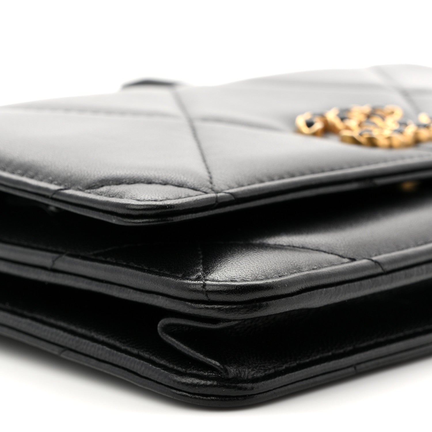 Lambskin Quilted Chanel 19 Wallet On Chain WOC Black