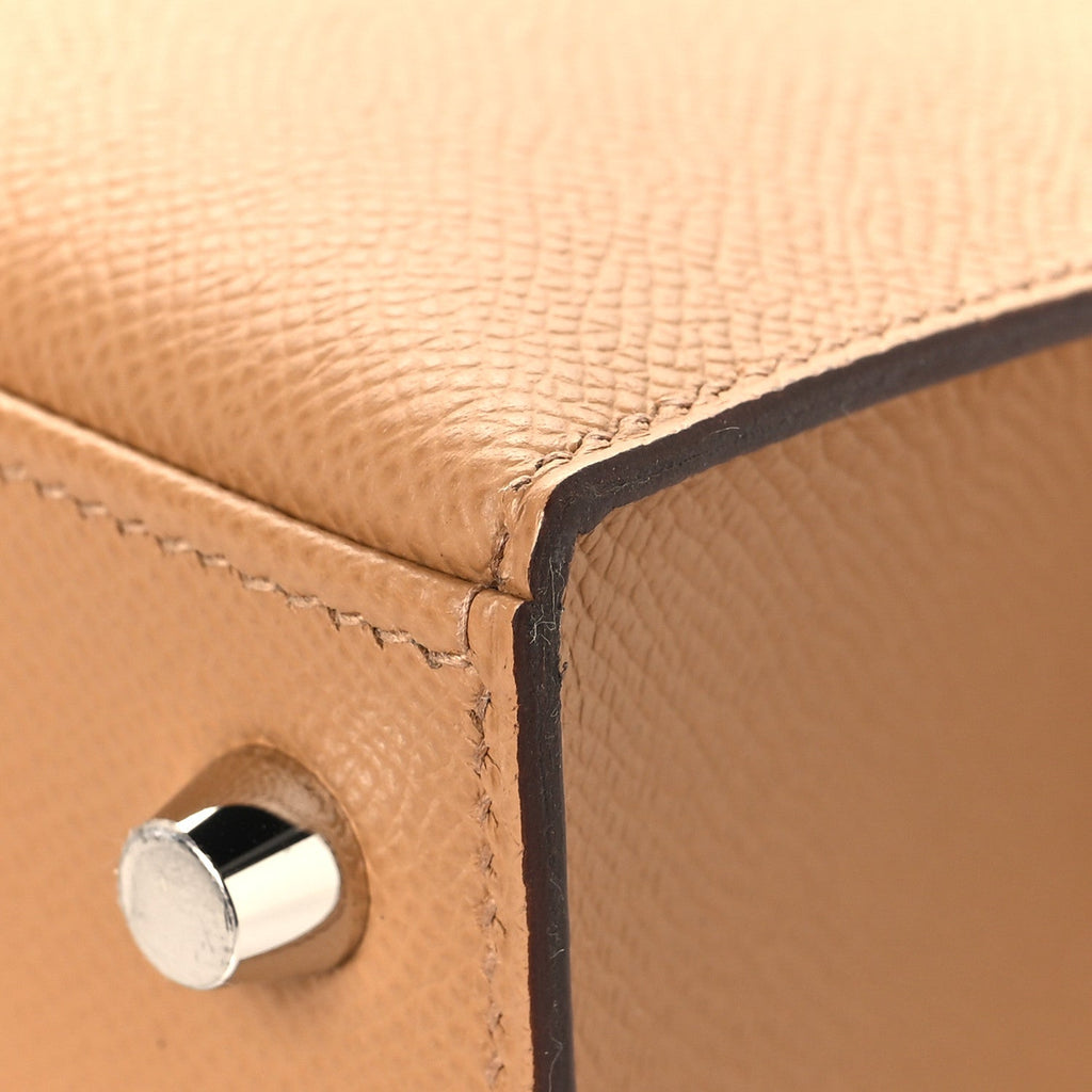 Epsom Kelly Sellier 25 Biscuit