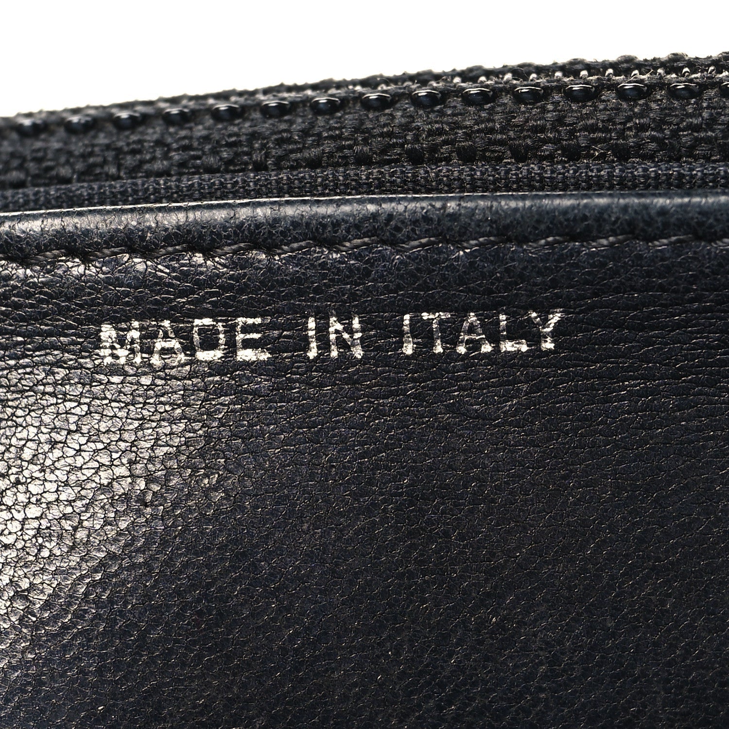 Calfskin Diamond Stitch Wallet On Chain WOC Black