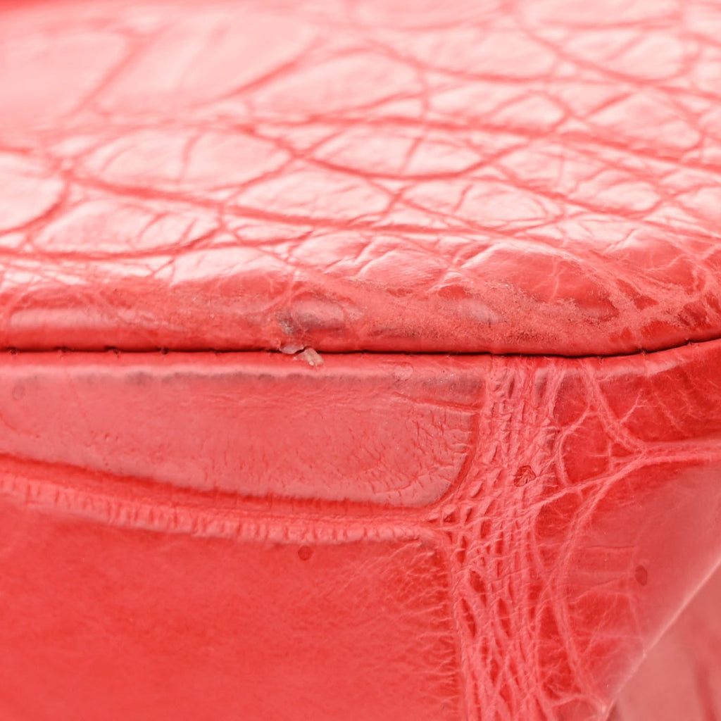 Alligator Jumbo Double Flap Red