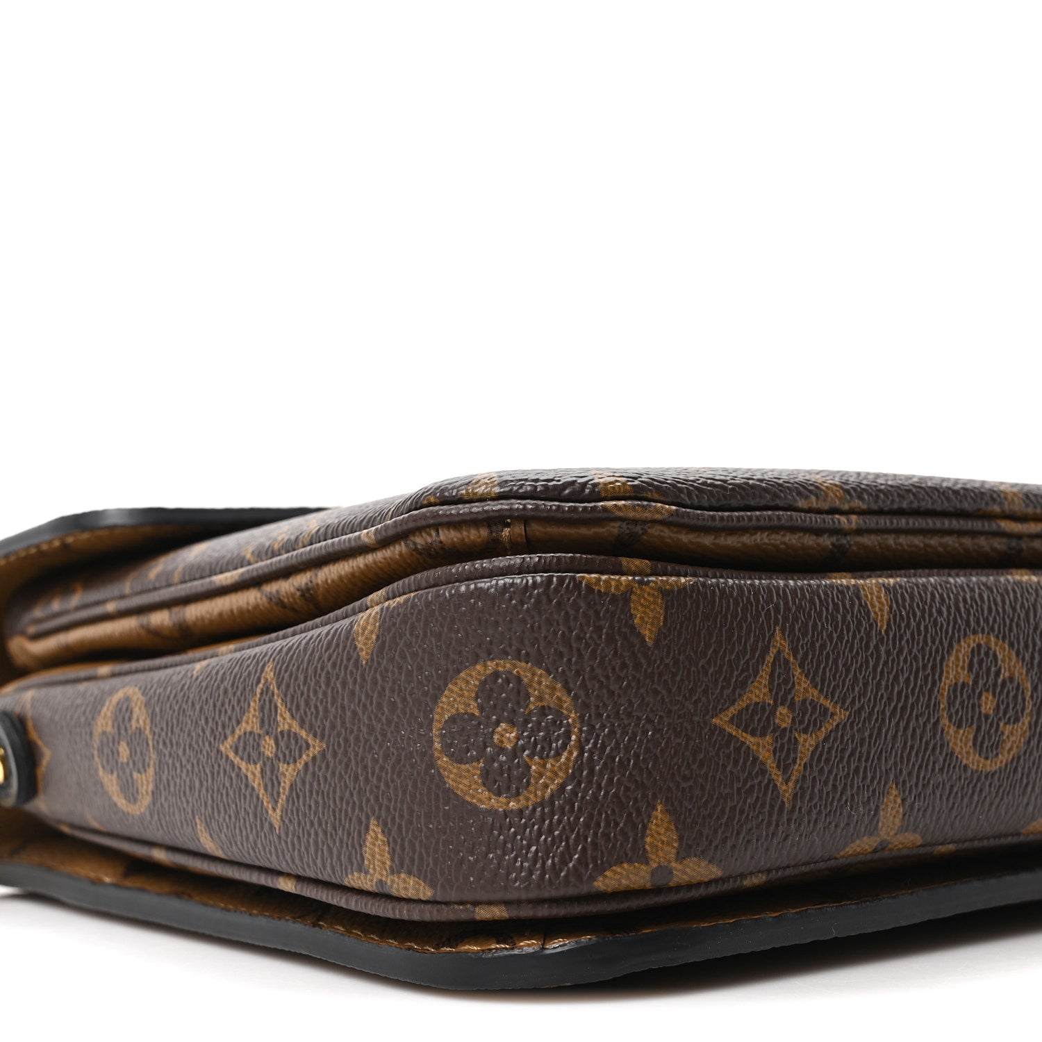 Reverse Monogram Pochette Metis