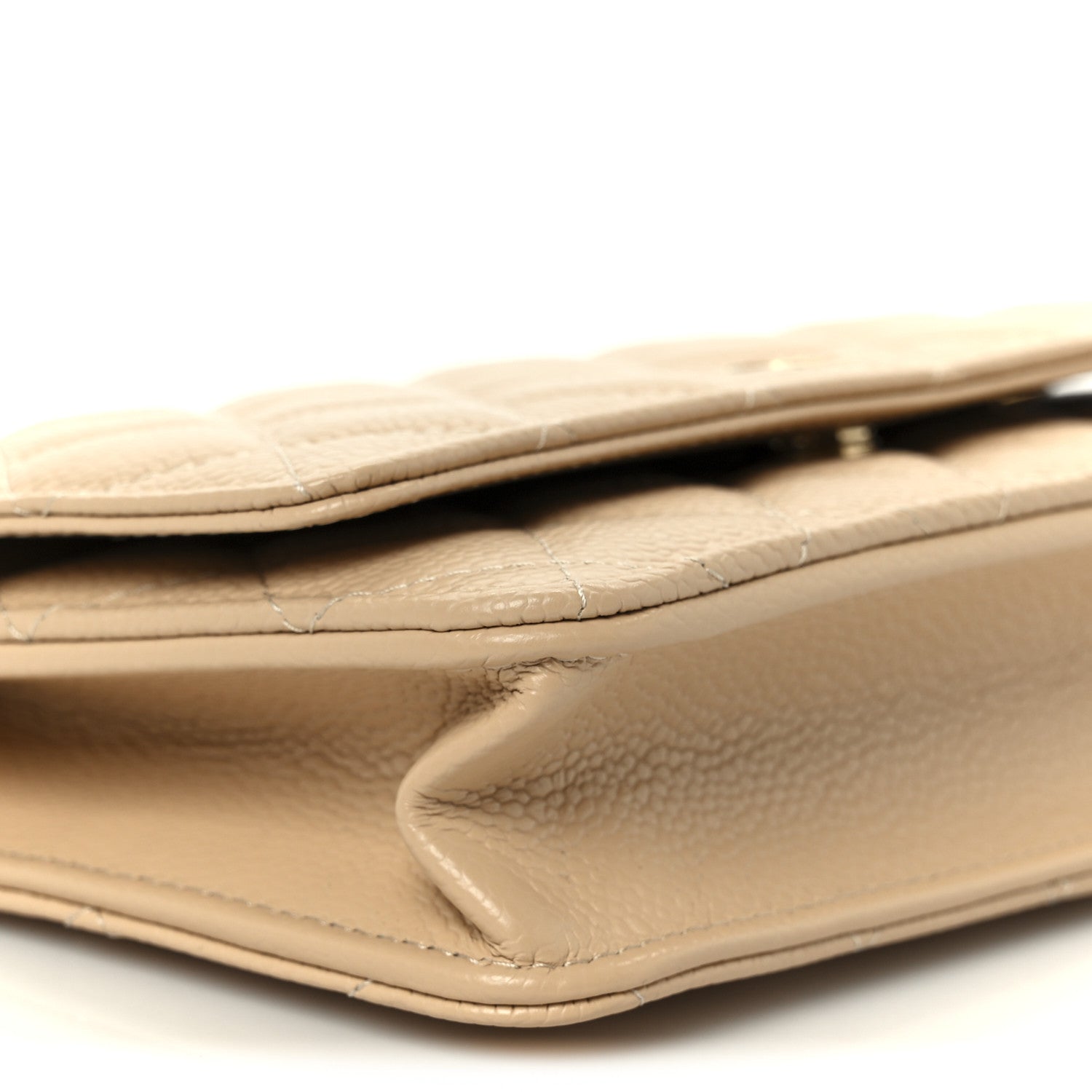 Caviar Quilted Wallet on Chain WOC Beige