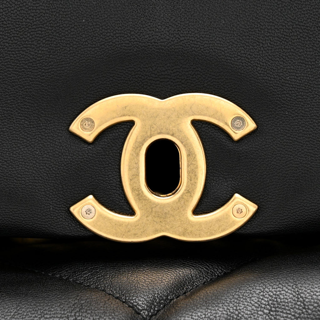 Goatskin Quilted Maxi Chanel 19 Flap Black