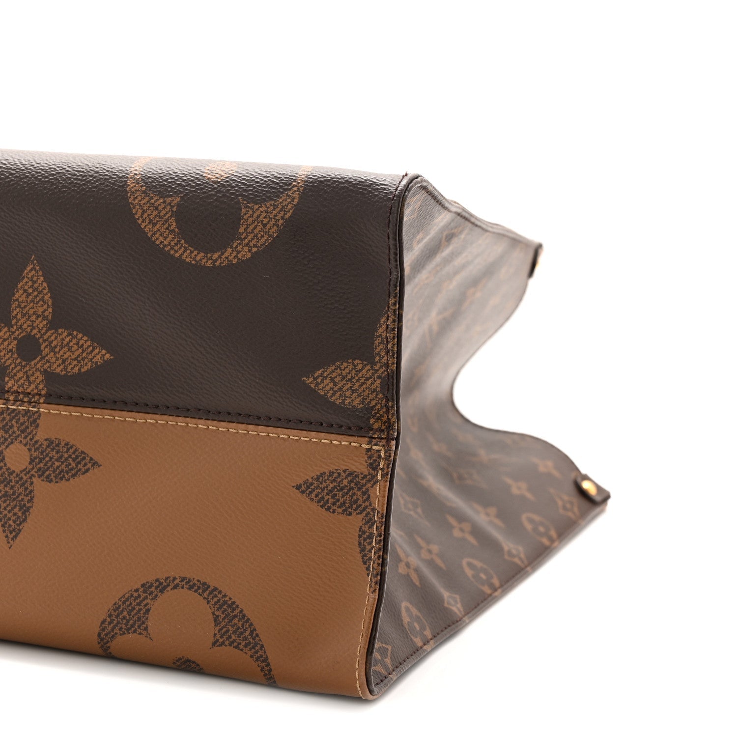 Reverse Monogram Giant Onthego GM
