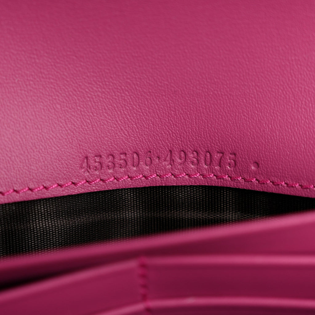 GG Supreme Monogram Moon Calfskin Padlock Continental Chain Wallet Beige Ebony Hibiscus Red New Rosette