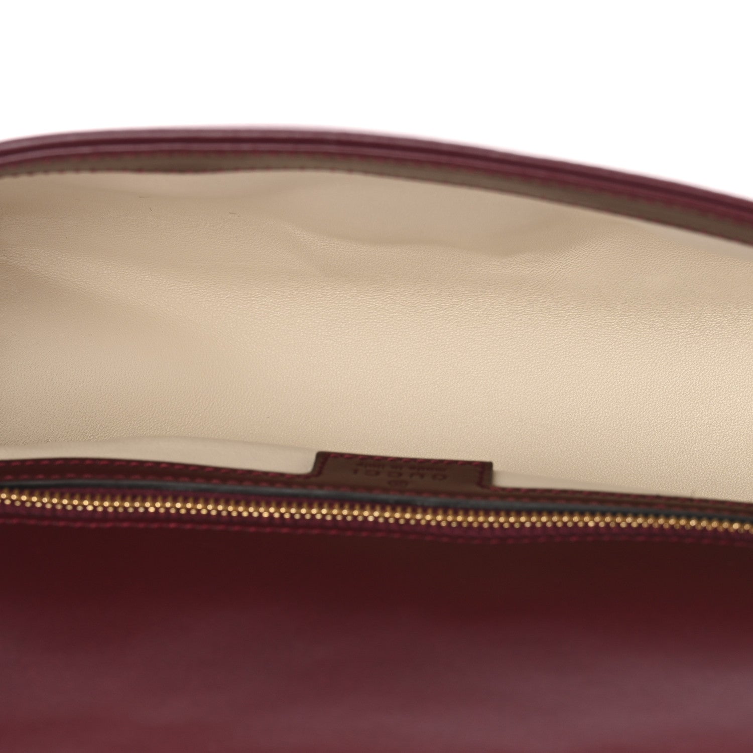 Calfskin Matelasse Small GG Marmont Shoulder Bag Ancora Red