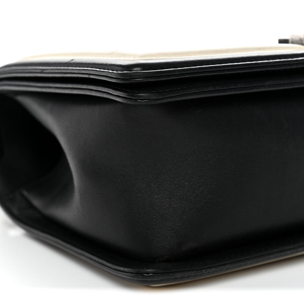 Calfskin Pleated Medium Boy In Rome Flap Black White
