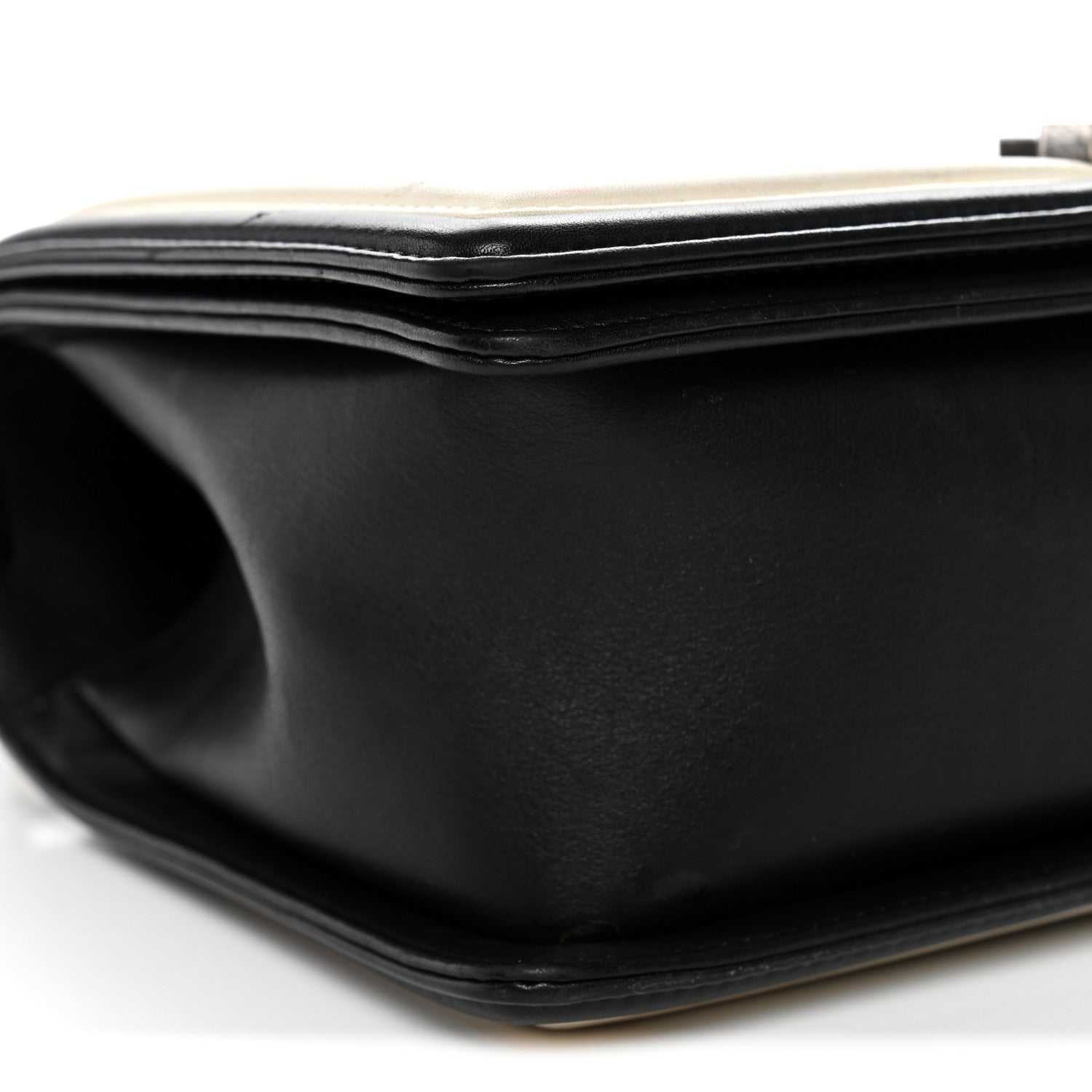 Calfskin Pleated Medium Boy In Rome Flap Black White