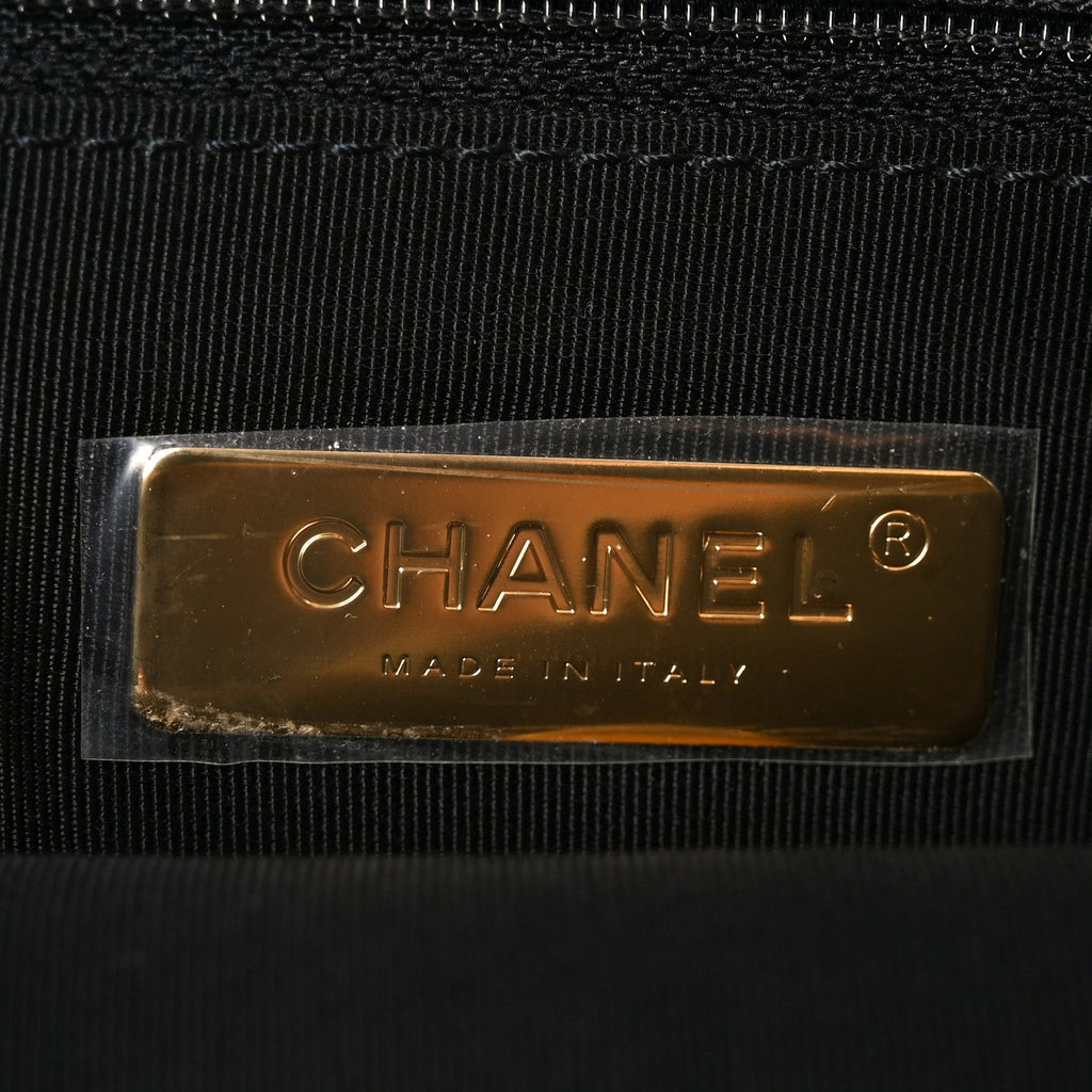 Tweed Quilted Maxi Chanel 19 Flap Black Ecru White