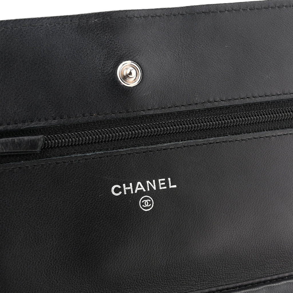 Lambskin Quilted Wallet On Chain WOC Black