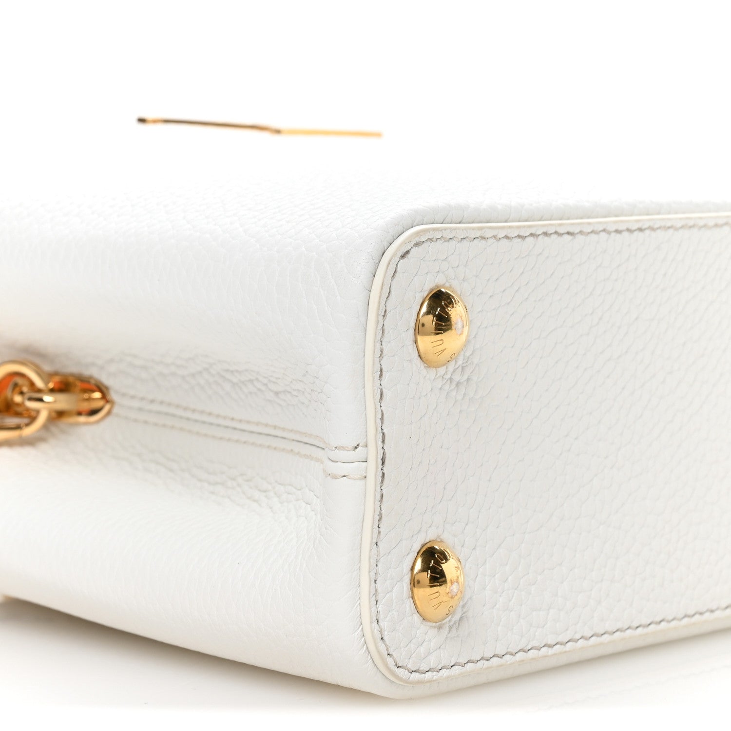 LV X TM Taurillon BB Capucines Blanc