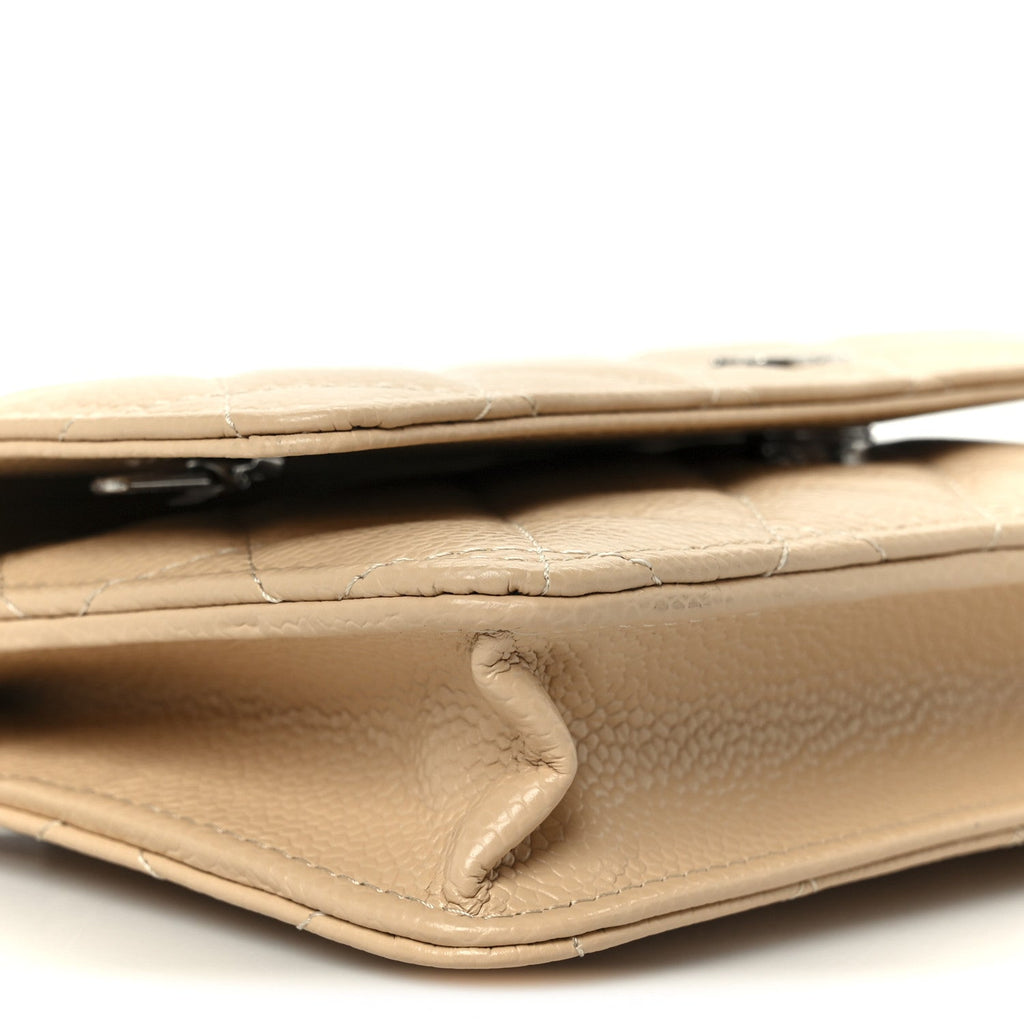 Caviar Quilted Wallet on Chain WOC Beige