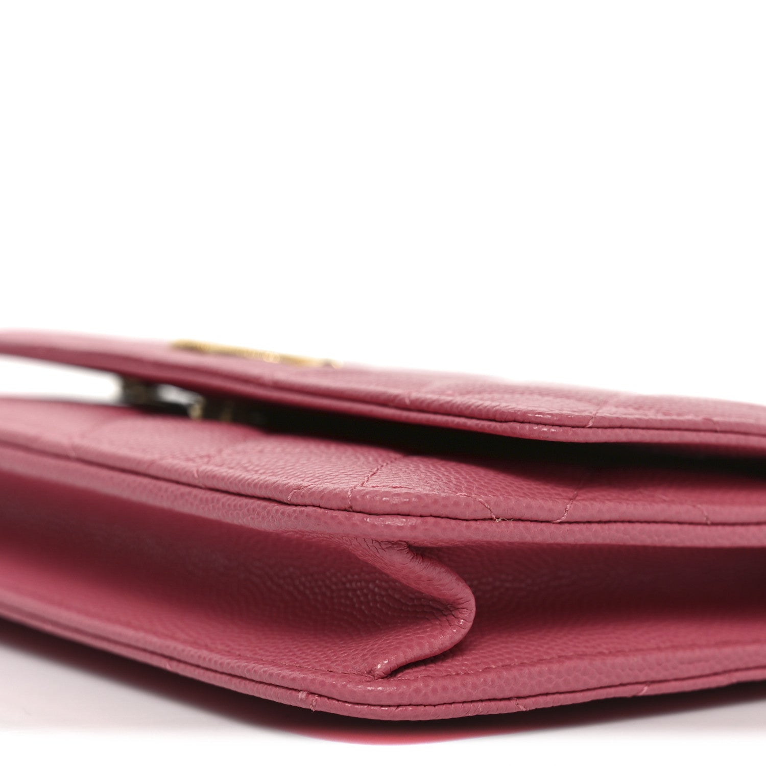 Caviar Quilted Textured CC Wallet On Chain WOC Pink