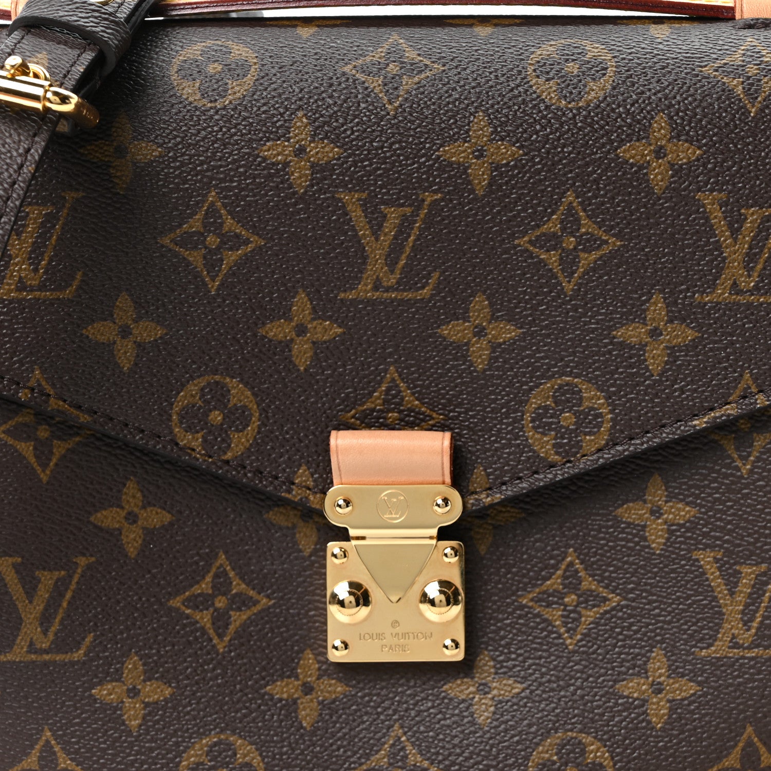 Monogram Pochette Metis
