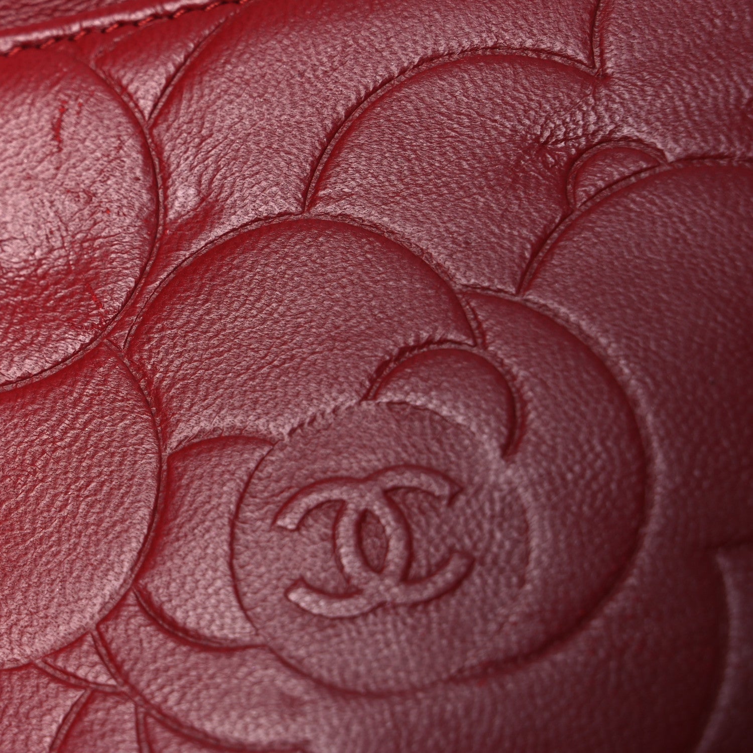 Lambskin Camellia Embossed Wallet on Chain WOC Red