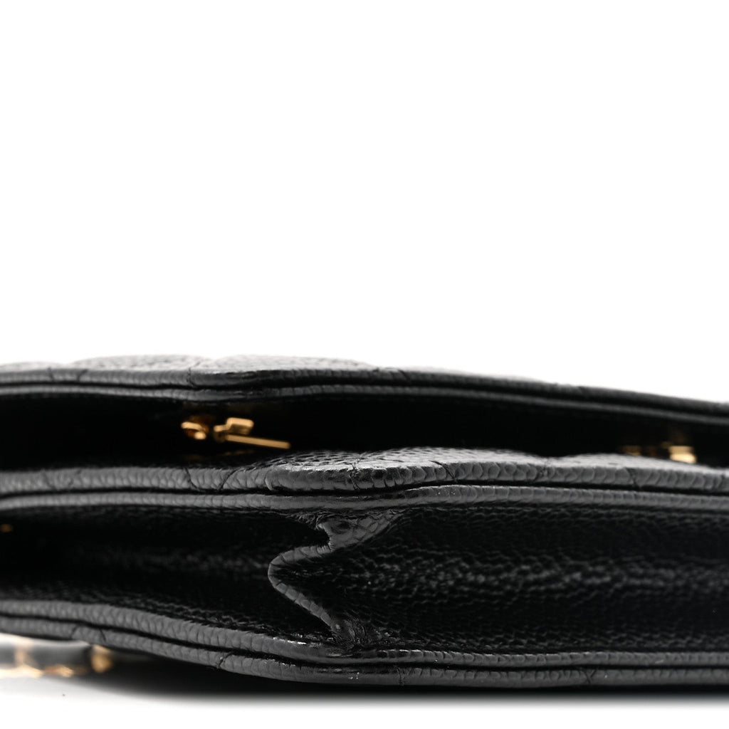 Caviar Quilted Wallet on Chain WOC Black