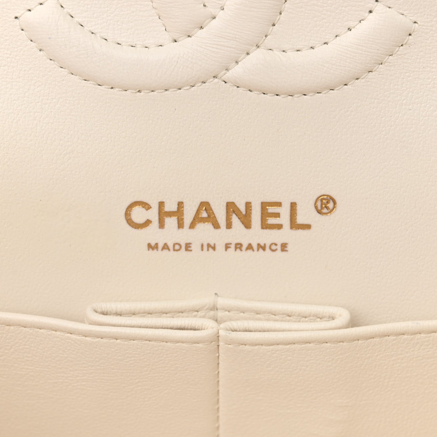 Caviar Quilted Medium Double Flap White