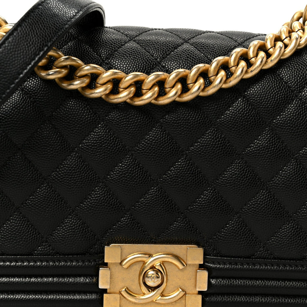 Caviar Quilted Medium Boy Flap Black
