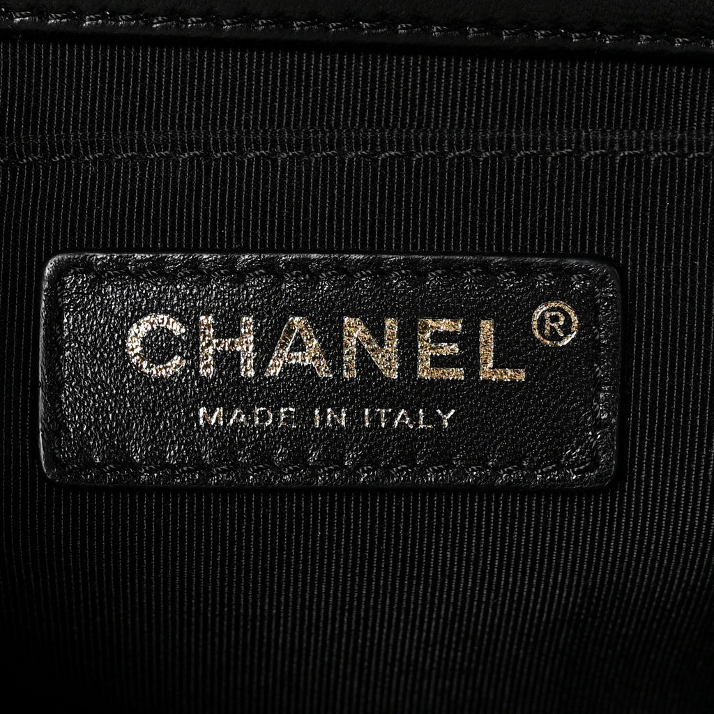 Lambskin Quilted Medium Boy Flap Black
