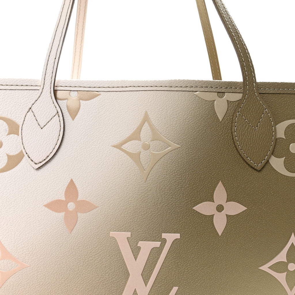 Monogram Giant Spring In The City Neverfull MM Sunset Kaki