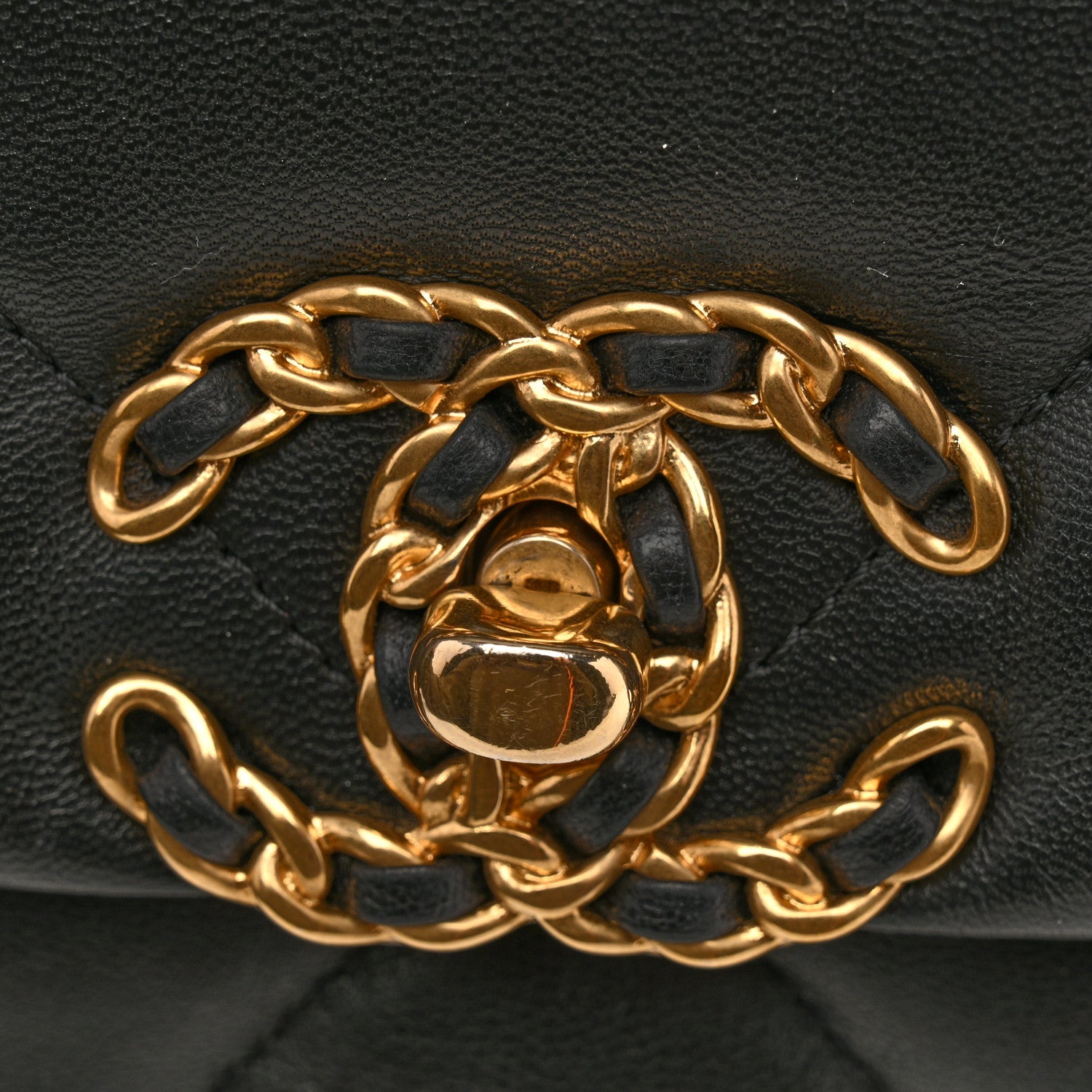 Shiny Goatskin Quilted Medium Chanel 19 Flap Black
