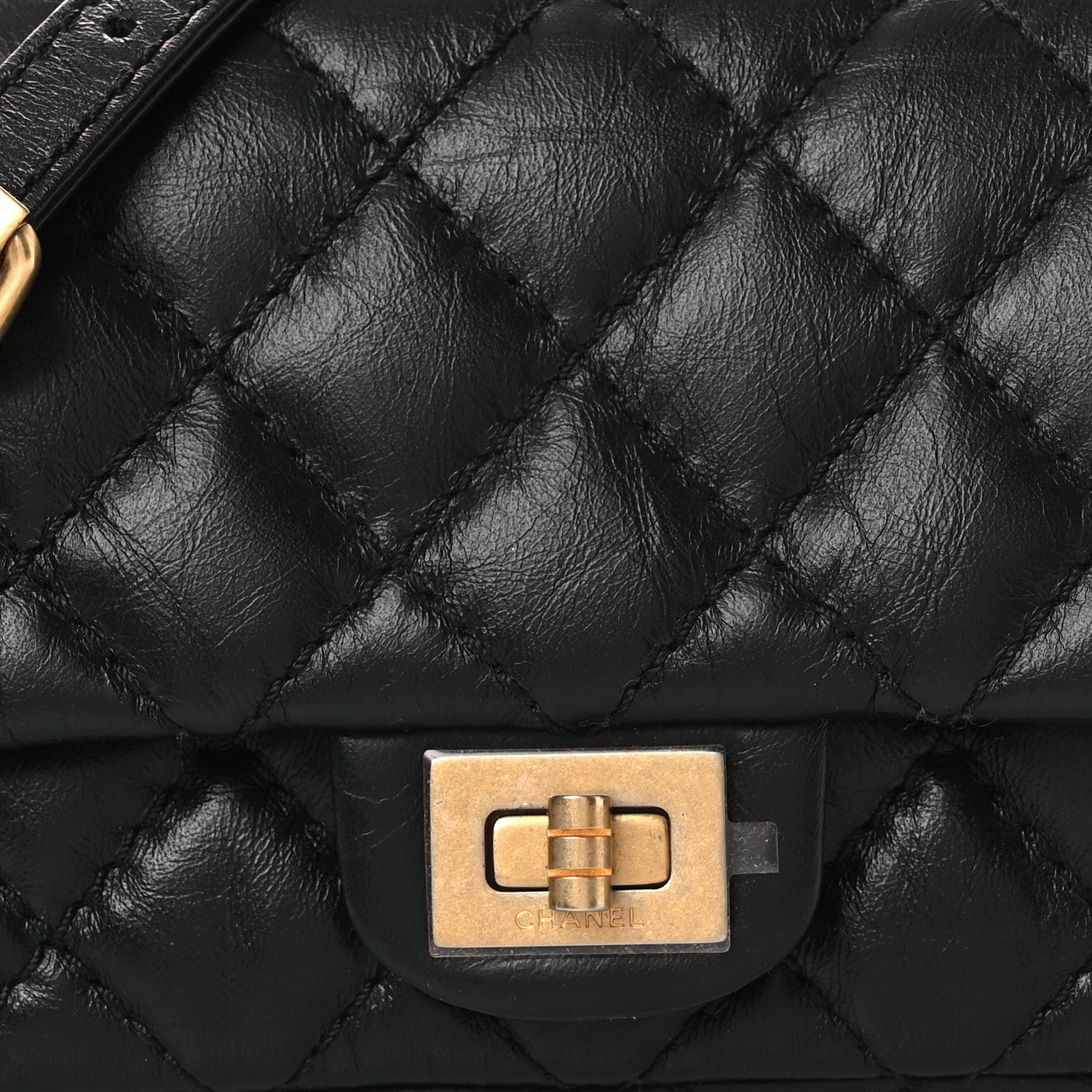 Aged Calfskin Quilted 2.55 Reissue Flap Belt Bag Clutch Black
