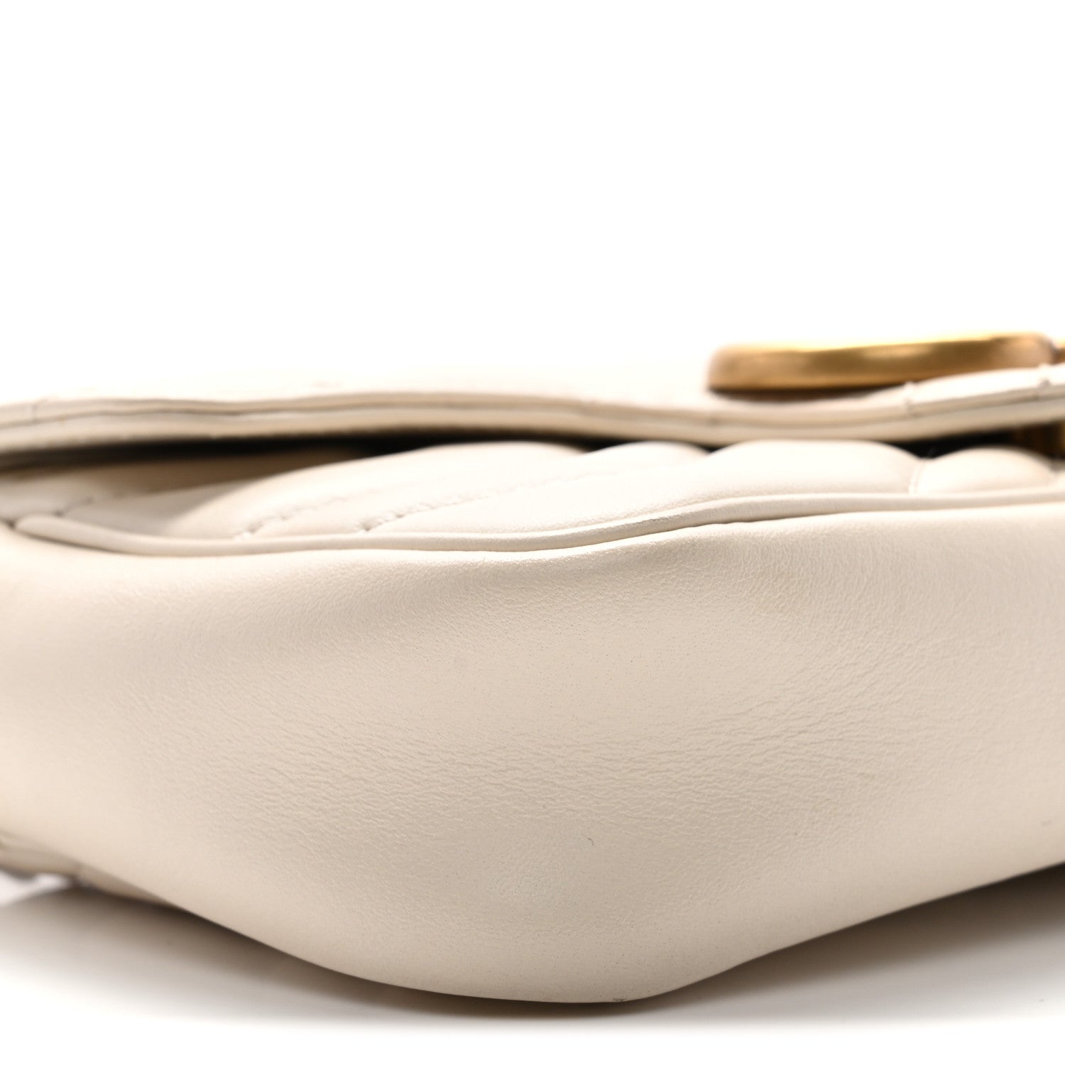 Calfskin Matelasse Super Mini GG Marmont Shoulder Bag White