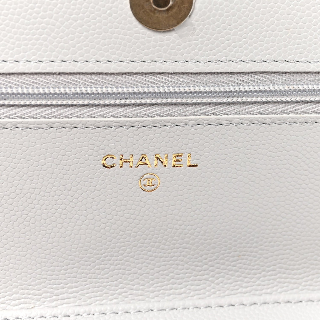 Caviar Quilted Textured CC Wallet on Chain WOC Grey