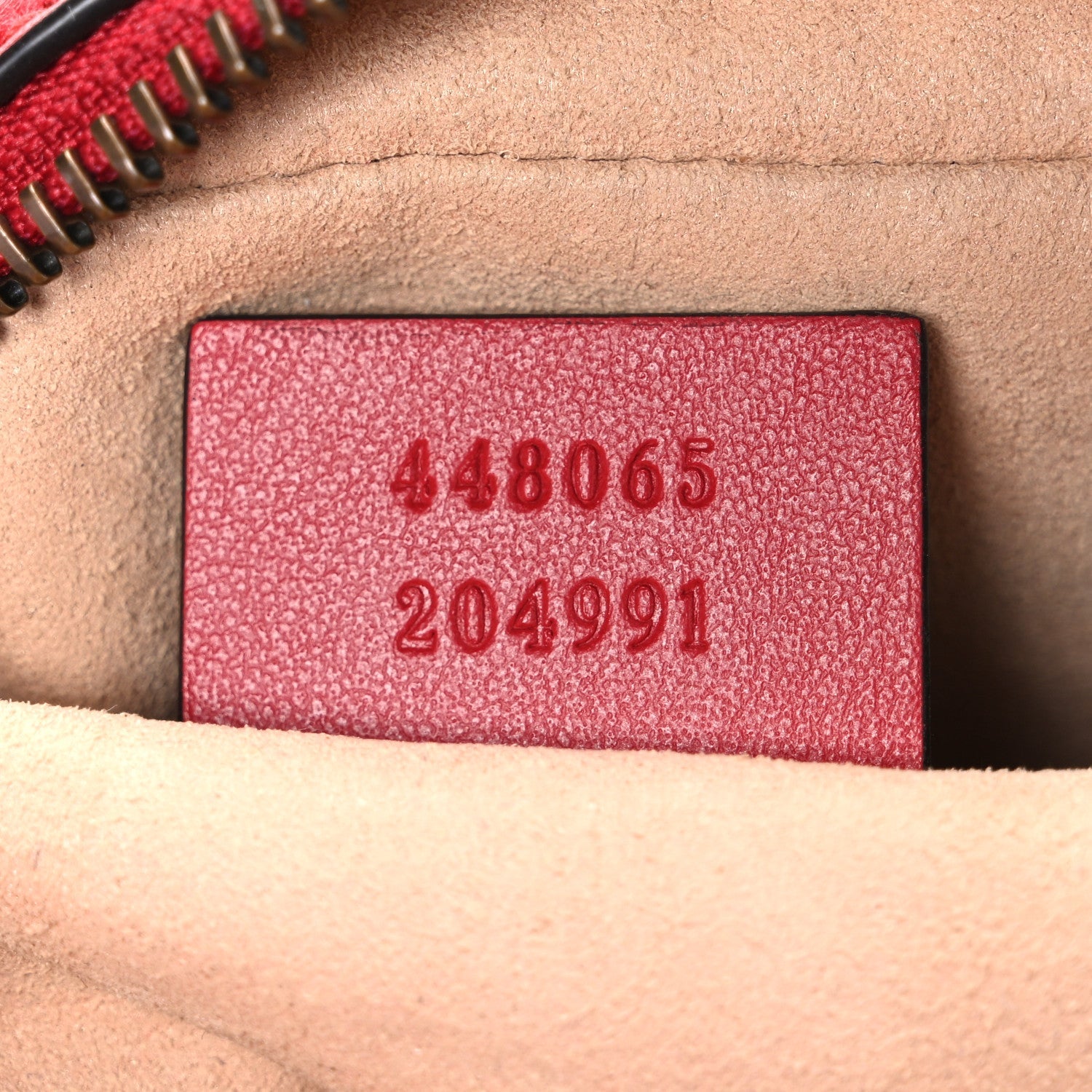 Calfskin Matelasse Mini GG Marmont Chain Shoulder Bag Hibiscus Red