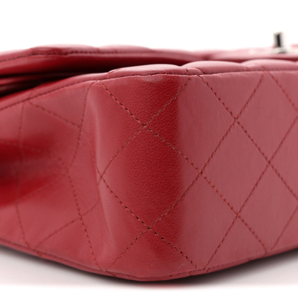 Lambskin Quilted Medium Double Flap Red