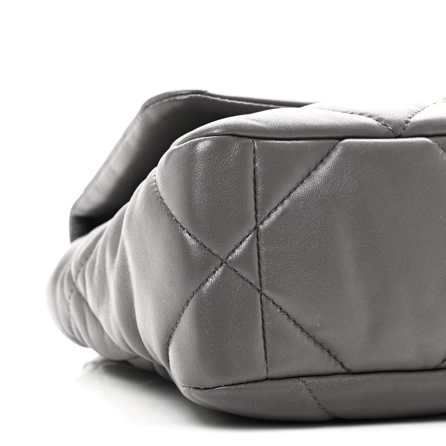Lambskin Quilted Medium Chanel 19 Flap Grey