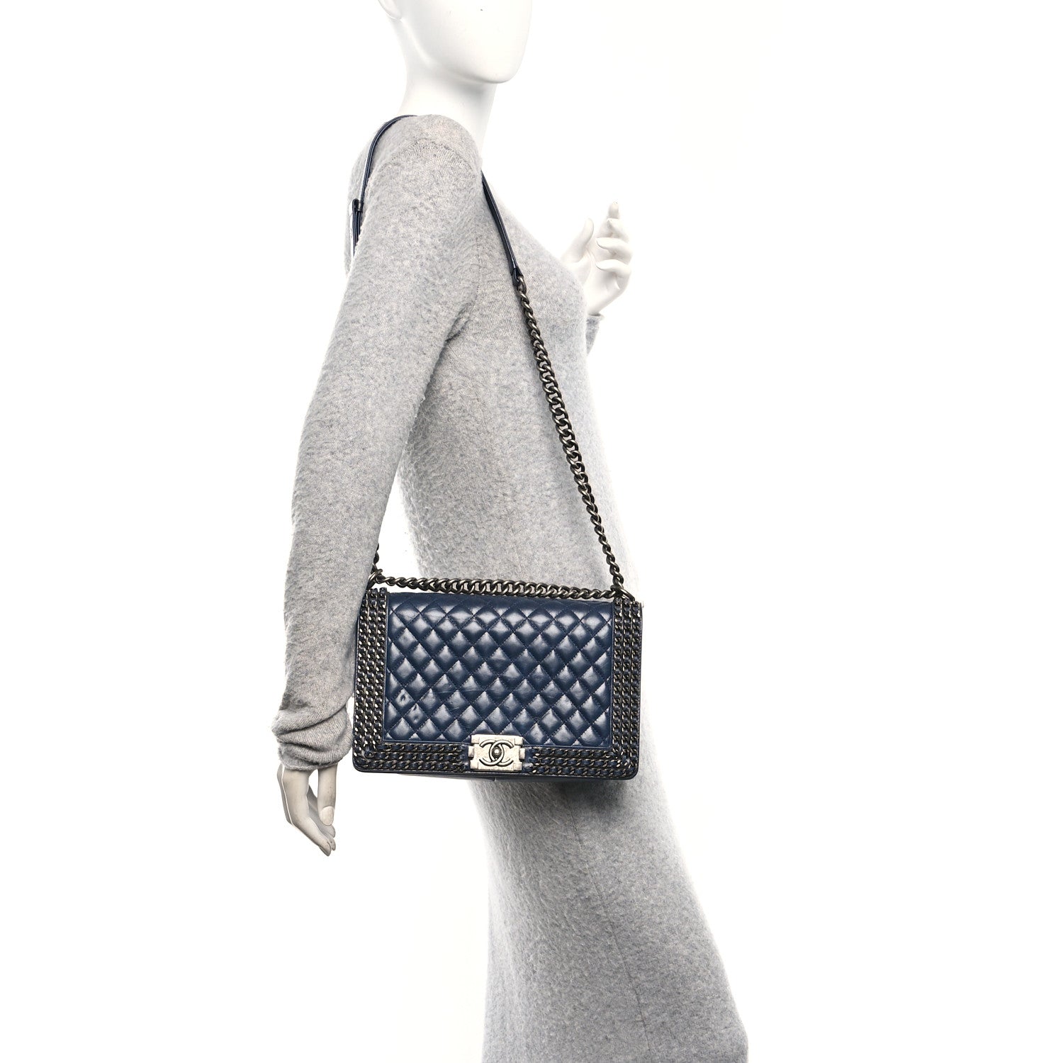 Glazed Calfskin Quilted New Medium Boy Chained Flap Navy