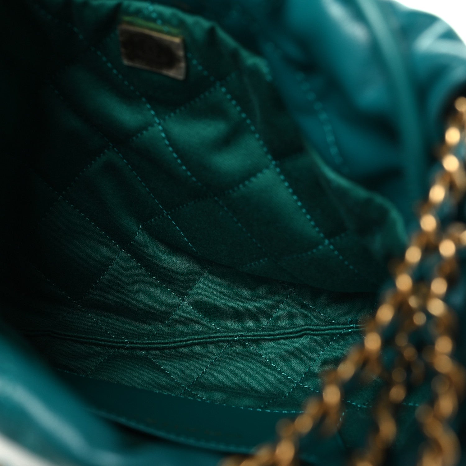 Shiny Calfskin Quilted Mini Chanel 22 Green