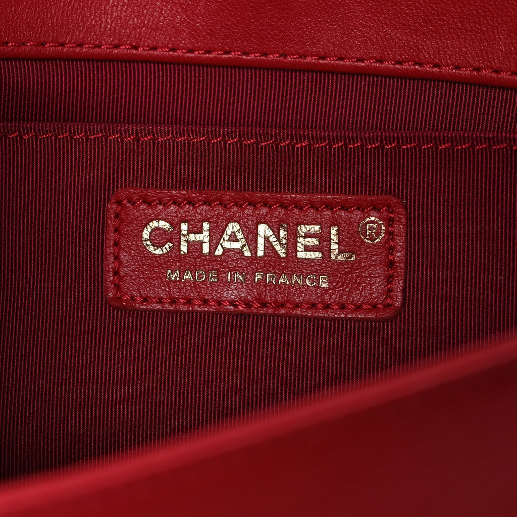 Lambskin Quilted Medium Boy Flap Red