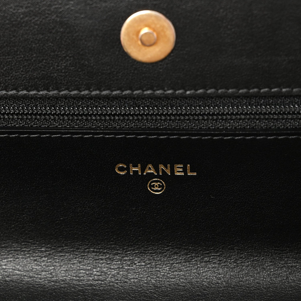 Lambskin Quilted Chanel 19 Wallet On Chain WOC Black