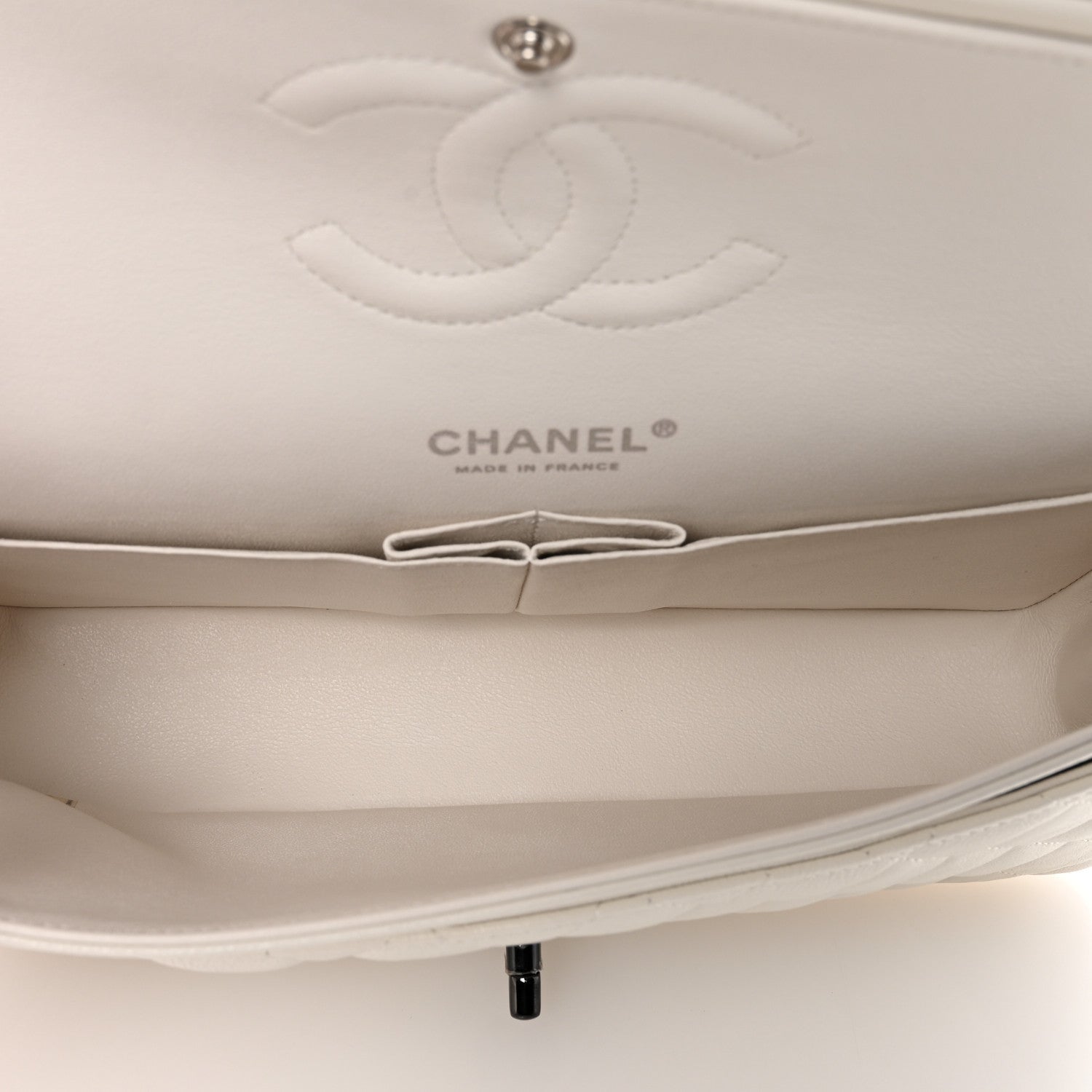 Crumpled Calfskin Quilted Medium Double Flap White
